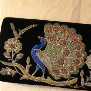 Vintage velvet Clutch w Embroidered Peacock. GORGEOUS & GLAMOROUS